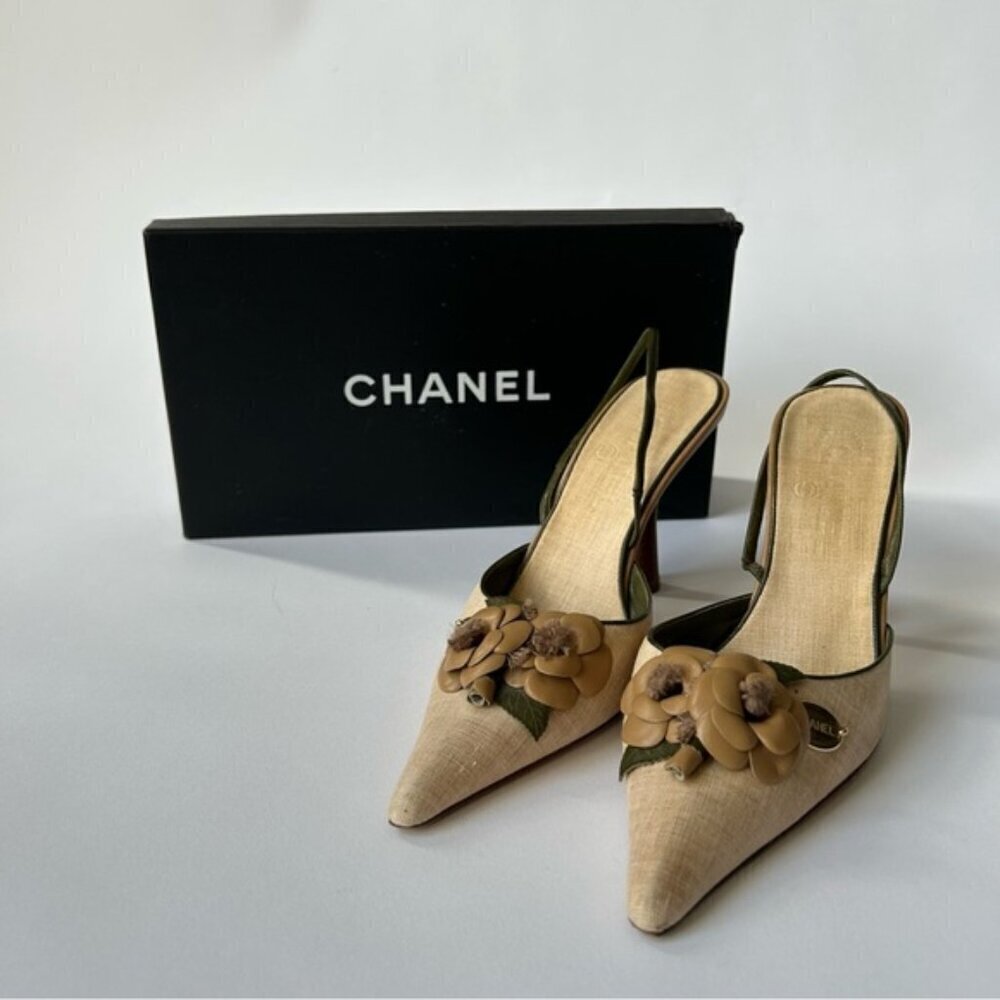 Vintage Chanel Beige Floral Embellished Sling Back Pointe Toe Heel Size 39 - Picture 1 of 9